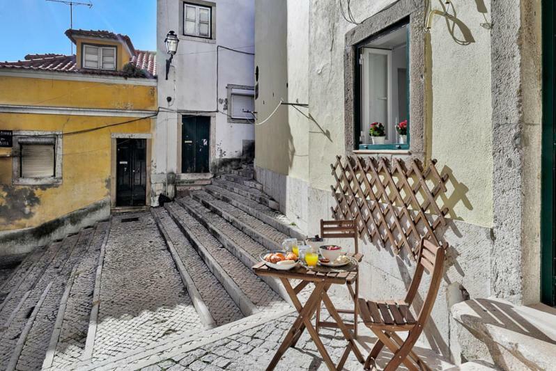 Alfama Cosy & Charming Apartment Lisbon Luaran gambar